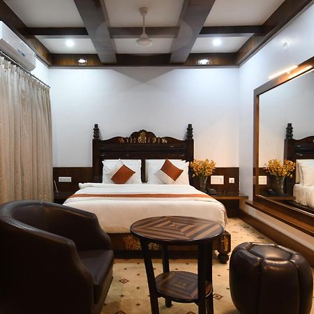 Hotel Lok Sagar Mysore Buitenkant foto
